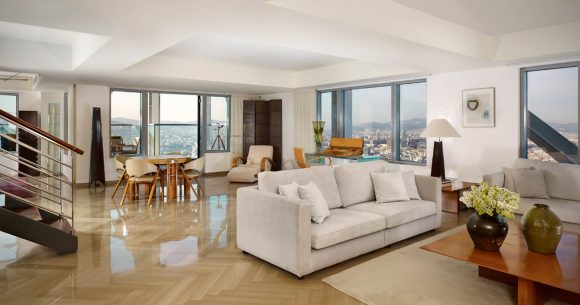 Royal Penthouse – Living Room