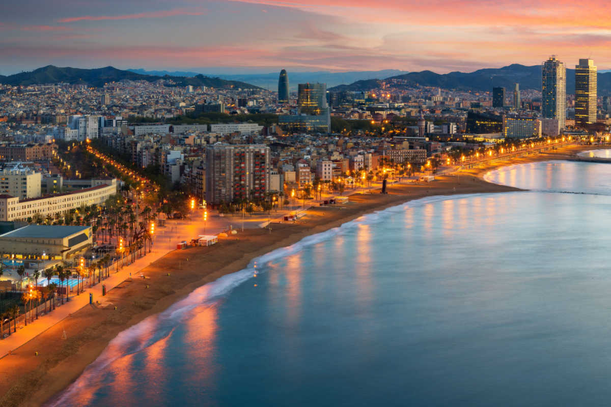 Restaurante con vistas al mar en Barcelona: sabor Mediterráneo
